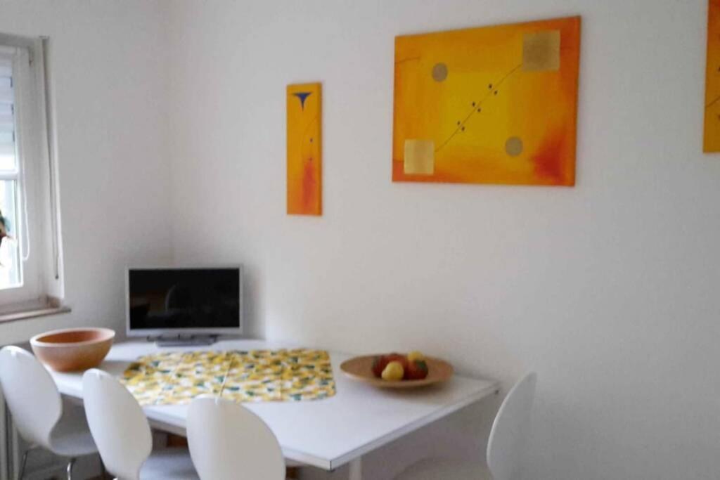 Grosse Wohnung 20 Km Von Koeln Bis Zu 17 Personen Rösrath Exterior foto